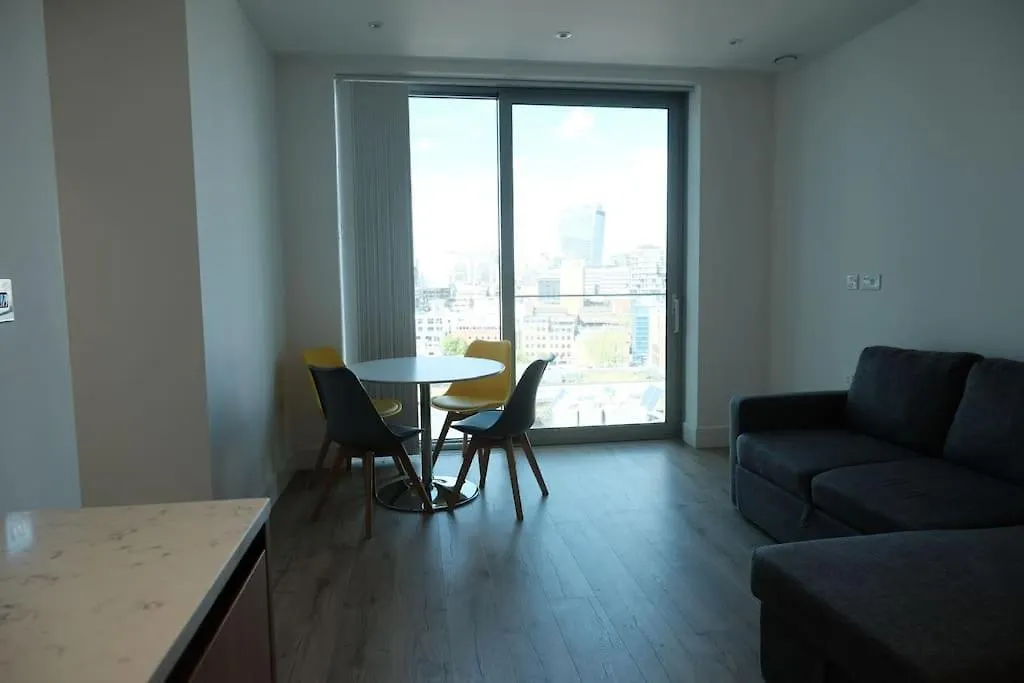 Stunning 1Br Luxury London City Apartment United Kingdom