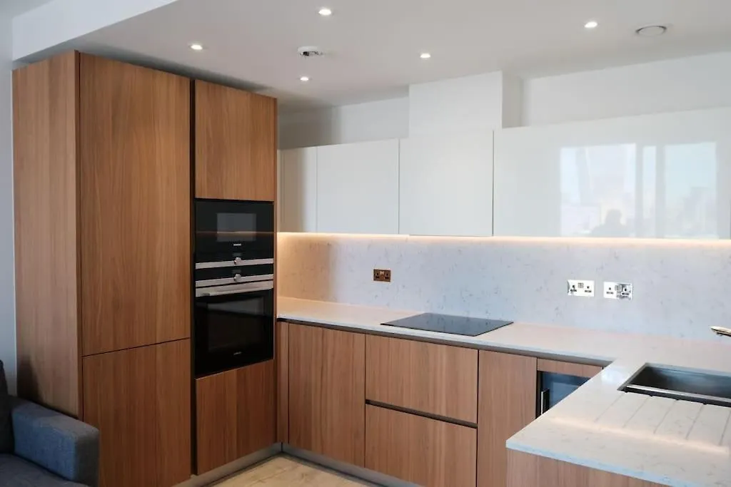 Stunning 1Br Luxury London City Apartment